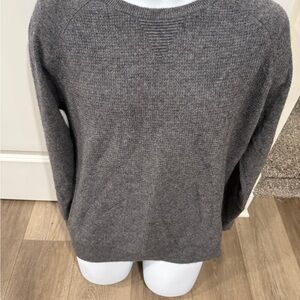 Alan Flusser Gray Men's Crew Neck Cashmere Sweater